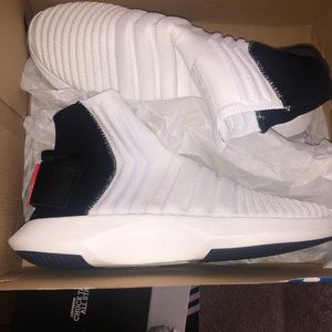 Adidas sock shoe size 11